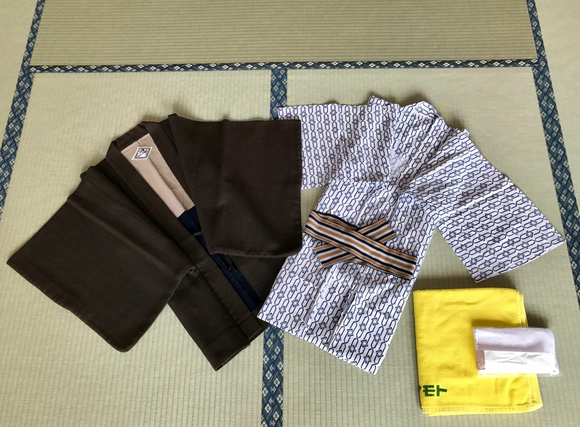 Zero-Project Japan Guesthouse Яманакако Екстер'єр фото