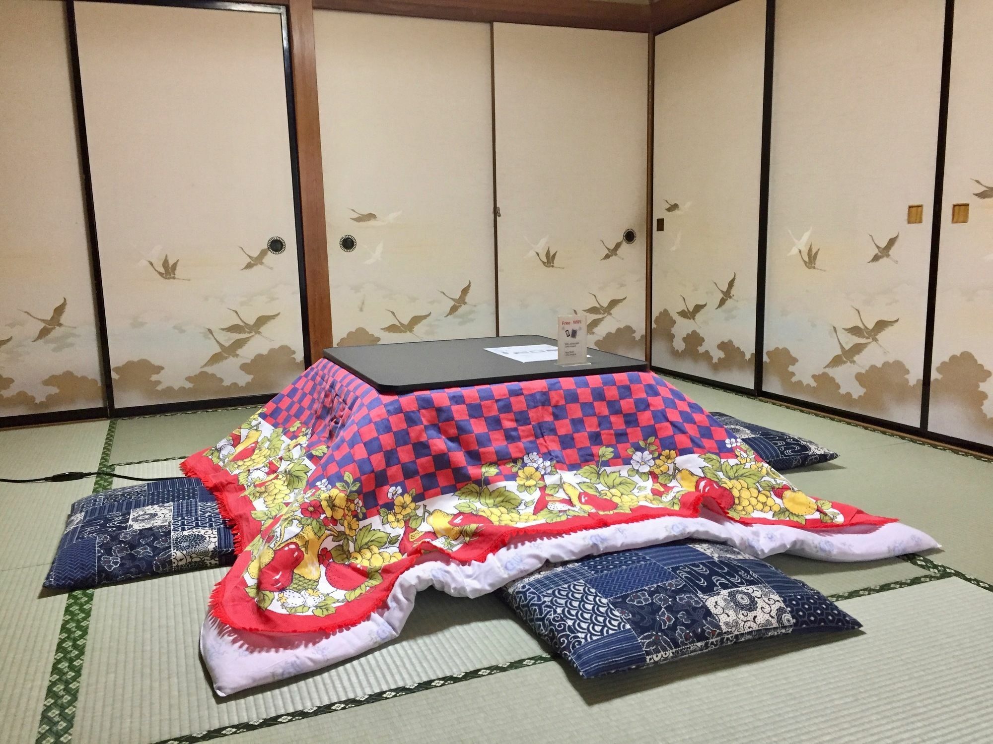 Zero-Project Japan Guesthouse Яманакако Екстер'єр фото