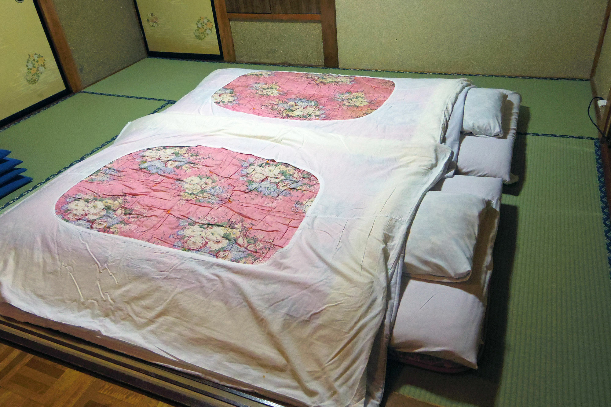 Zero-Project Japan Guesthouse Яманакако Екстер'єр фото